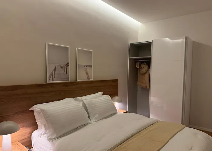 Refined Apartman Tirana